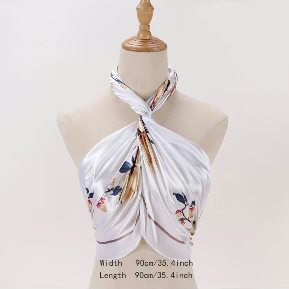 Vintage floral bandanna scarf. - Picture 1 of 2